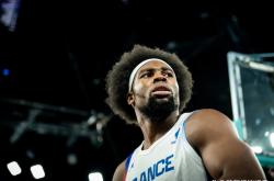 开云体育登录-德国男篮力克热火B队，乔治爆发神勇