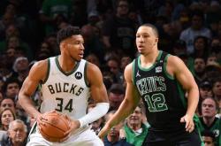 开云体育登录-赔率变化总决赛即将打响，冠军归属成谜