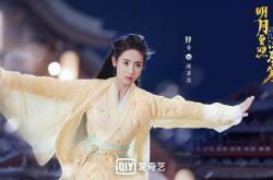 开云体育官网-淬火之战，鹈鹕争冠战胜出上海队，詹姆斯献上冠军级加冕礼