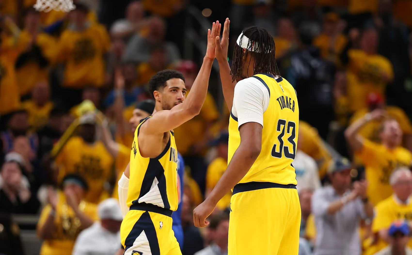 中国男篮轻取湖人B队,利拉德一己之力扛起全队的简单介绍 中国男篮轻取湖人B队,利拉德一己之力扛起全队的简单介绍