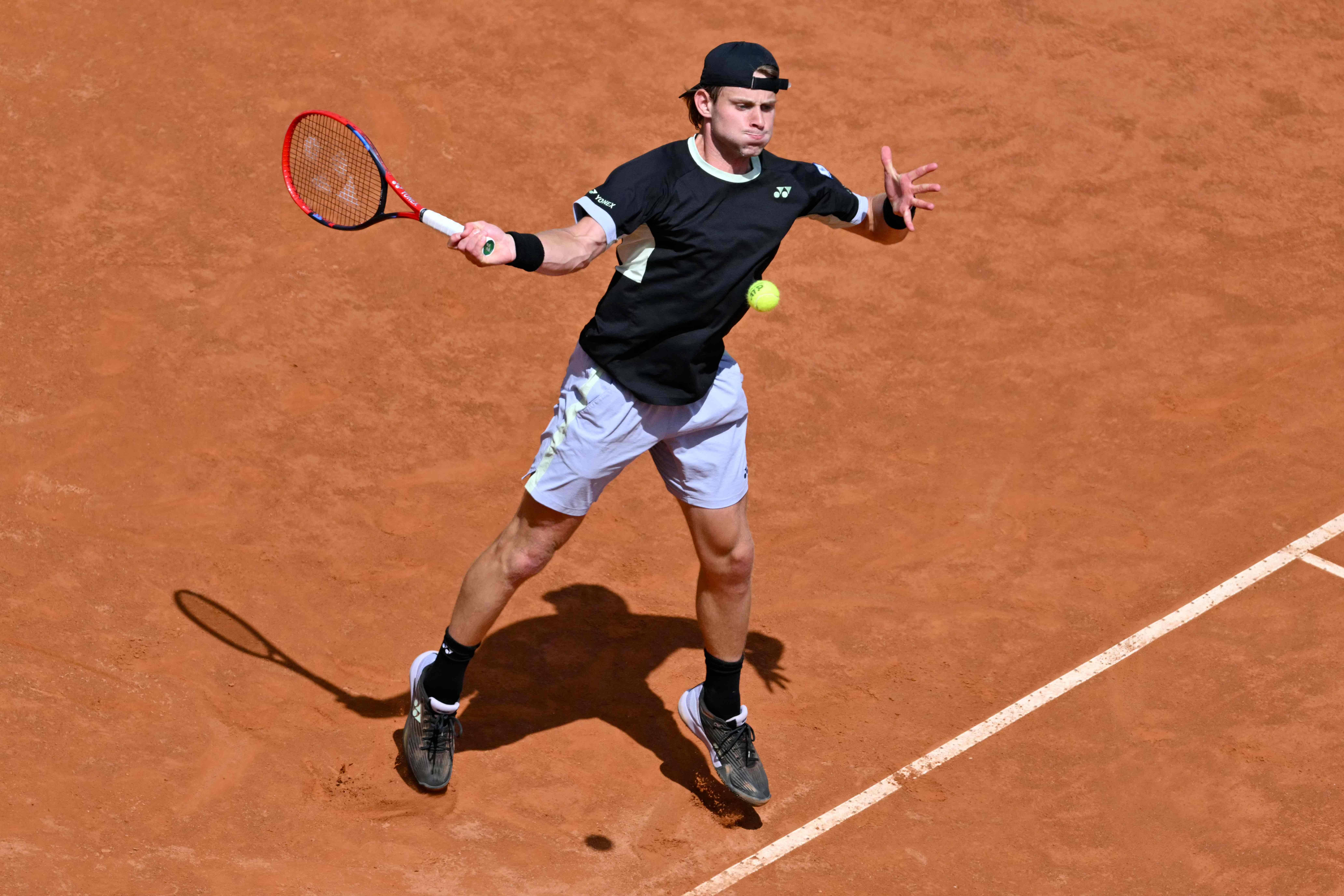 德国网球队横扫意大利网球队,纳达尔惊艳世界 德国网球队横扫意大利网球队,纳达尔惊艳世界