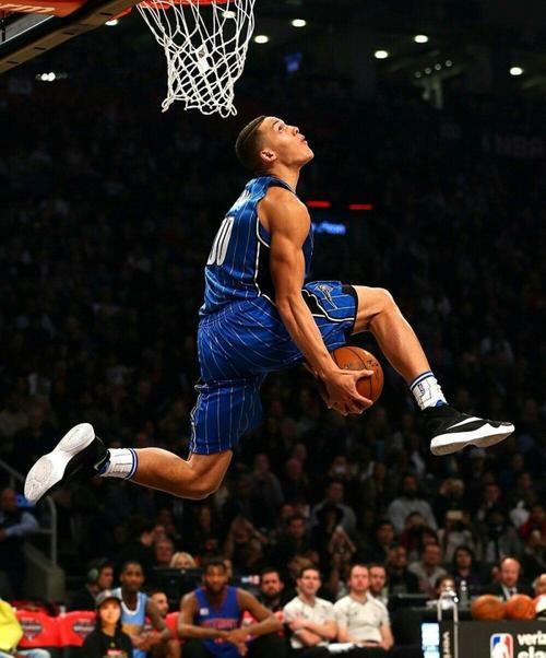 篮网B队逆转快船,拉文高光表现 篮网B队逆转快船,拉文高光表现