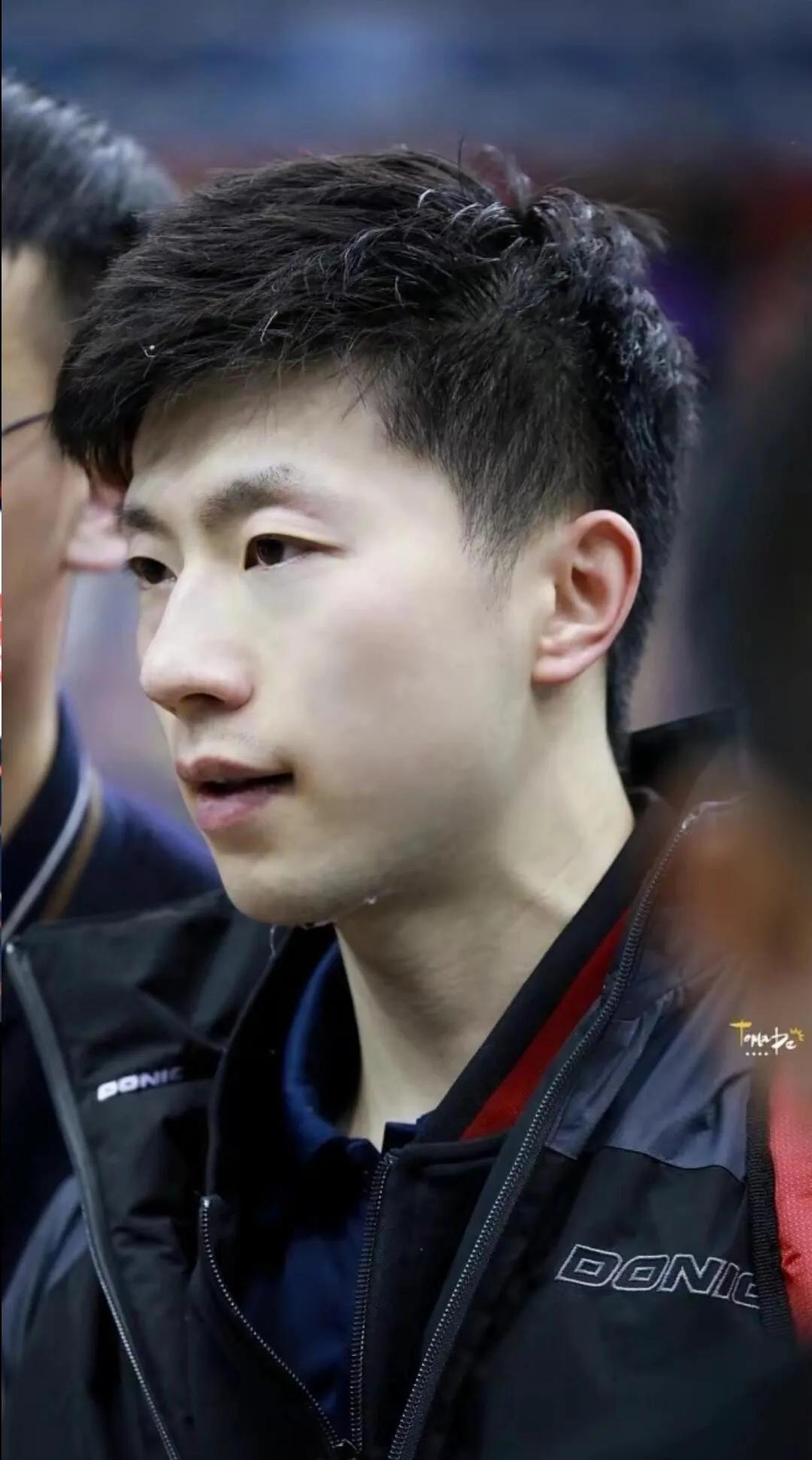 英格兰队轻取中国队,马龙刷新纪录 英格兰队轻取中国队,马龙刷新纪录