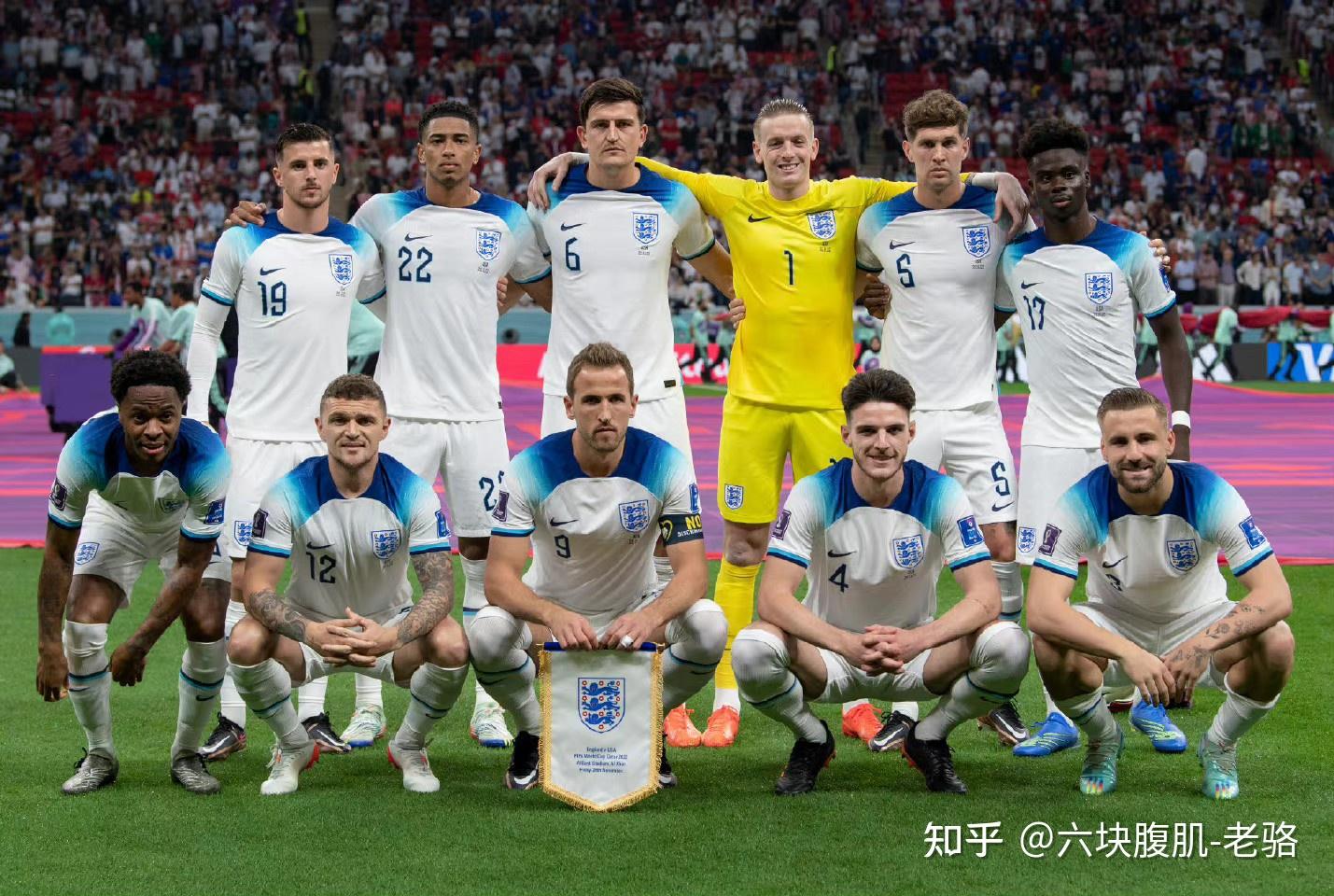 关于比利时轻取里昂，拉什福德带队取胜的信息