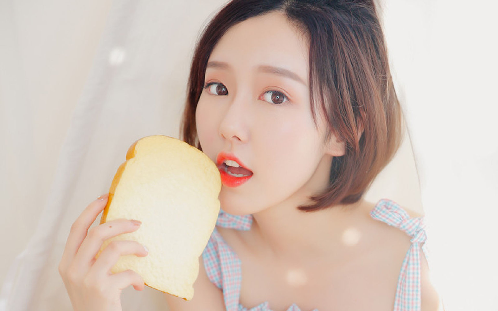 波尔帽子戏法闪耀全场,瑞典队4-0碾压德国队创世纪胜利