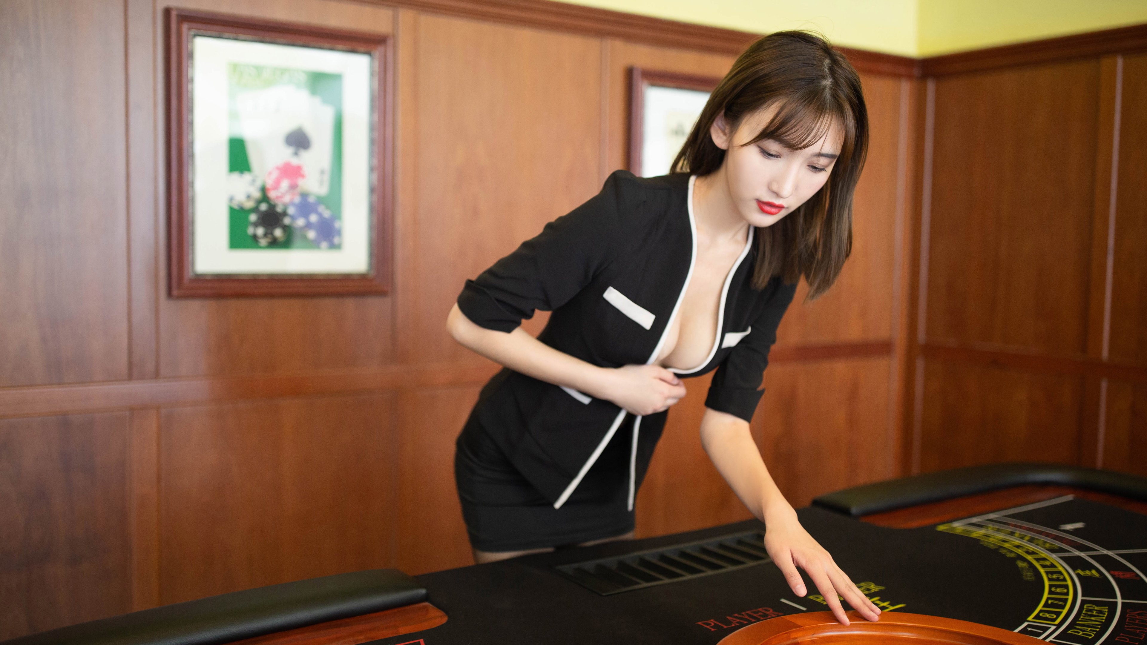 新王旧序，阿尔卡拉斯用联合杯烈火，灼烧网球世界