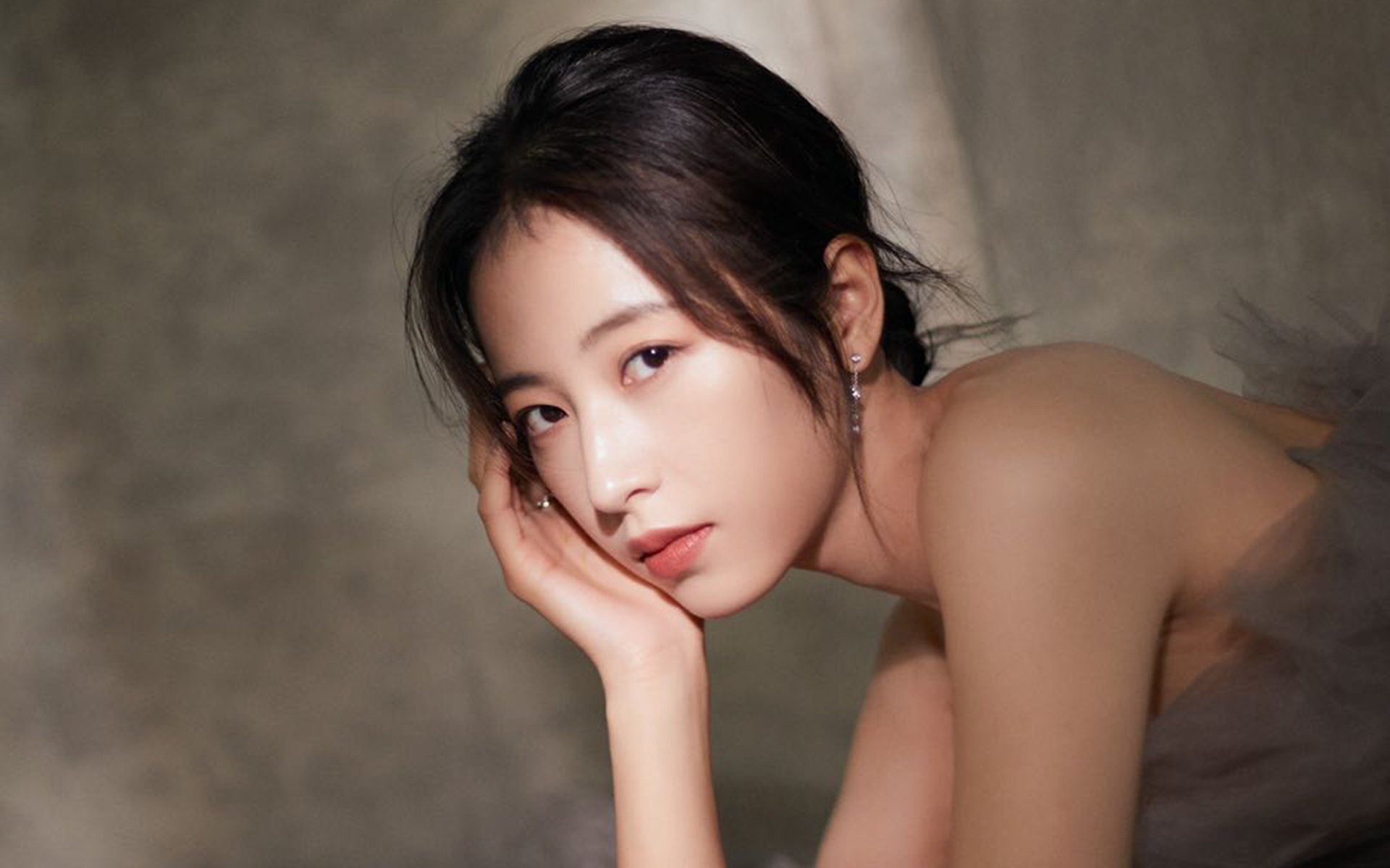 双星闪耀，格列兹曼的指挥艺术与秘鲁的战术博弈