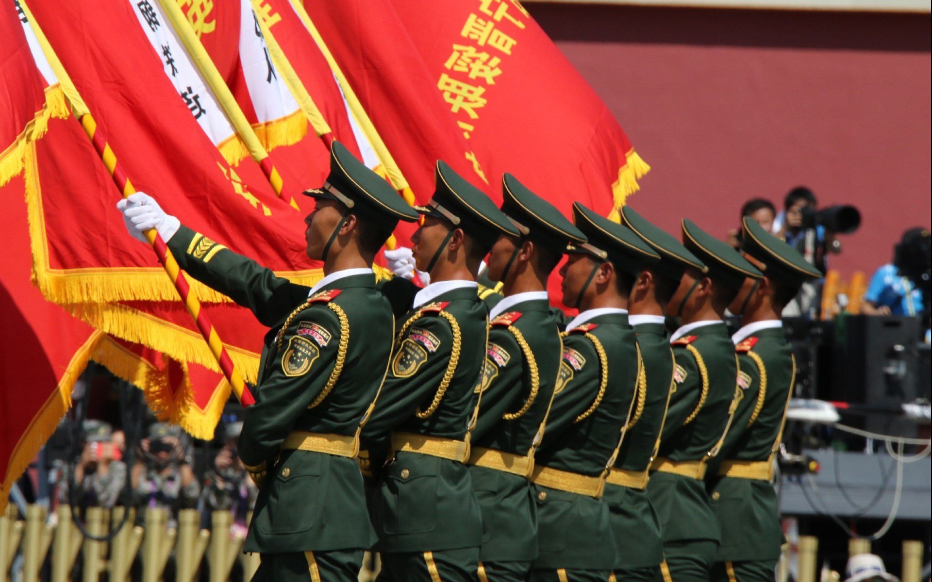 封喉之战,国王如何用团队淬火利剑,将篮网钉在耻辱柱上