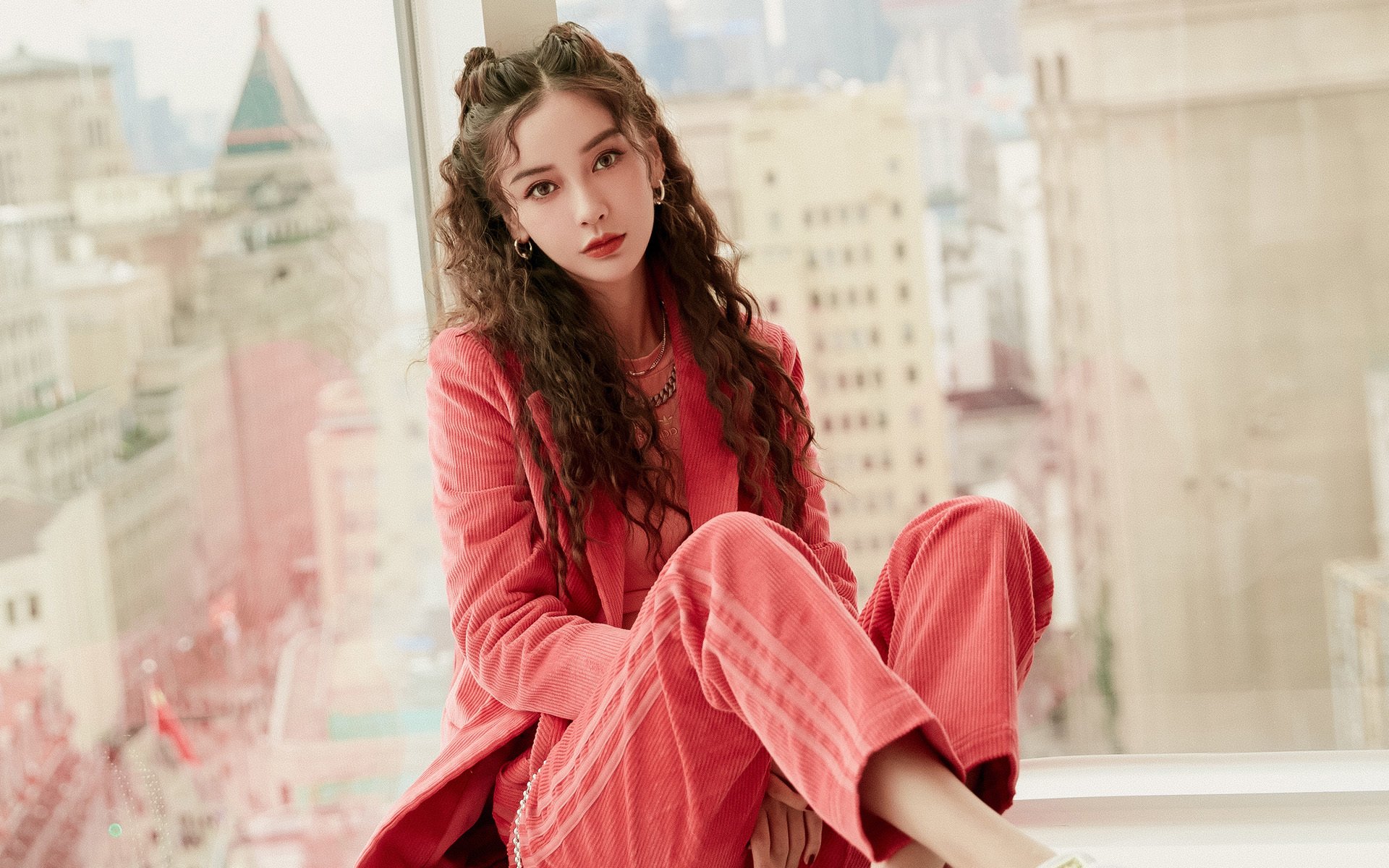 烟花落尽时,世界杯欢呼遮蔽的角落里,那个赌上职业生涯的愚蠢封盖