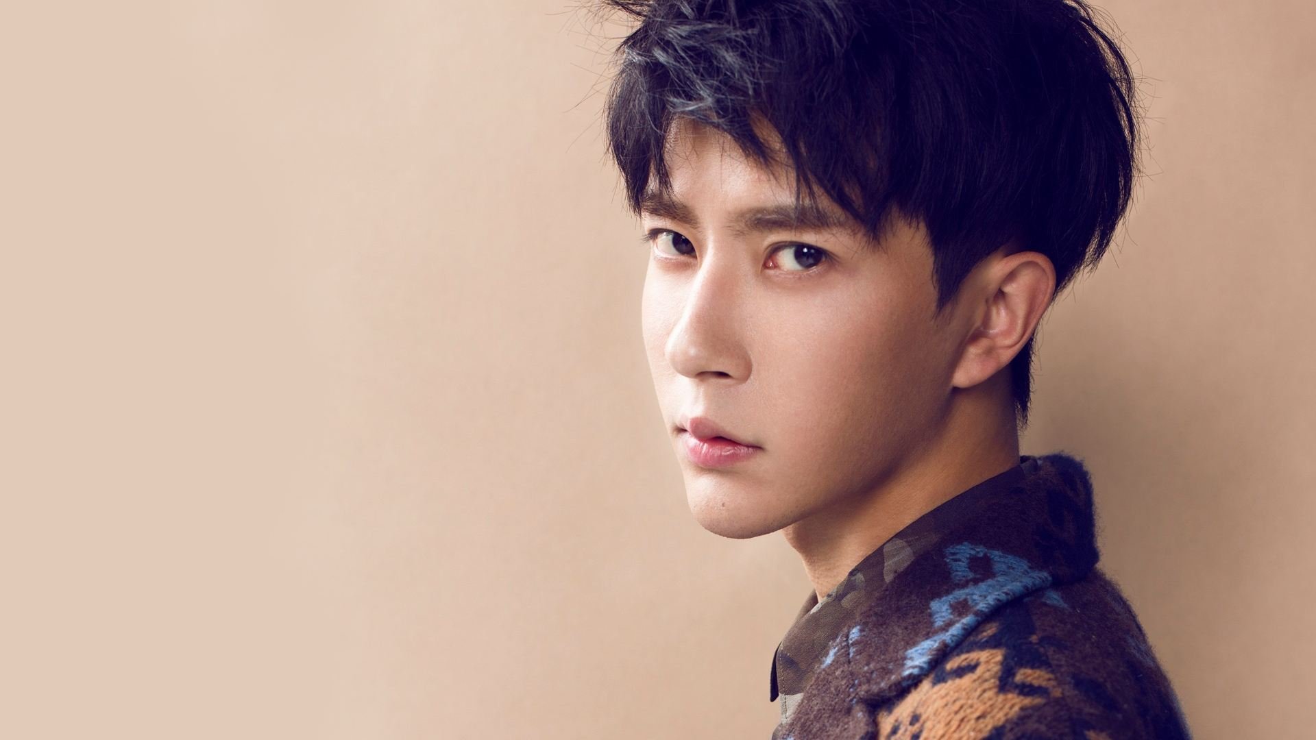 当F1赛道撞上绿茵场,汉密尔顿与里昂的芬兰交锋