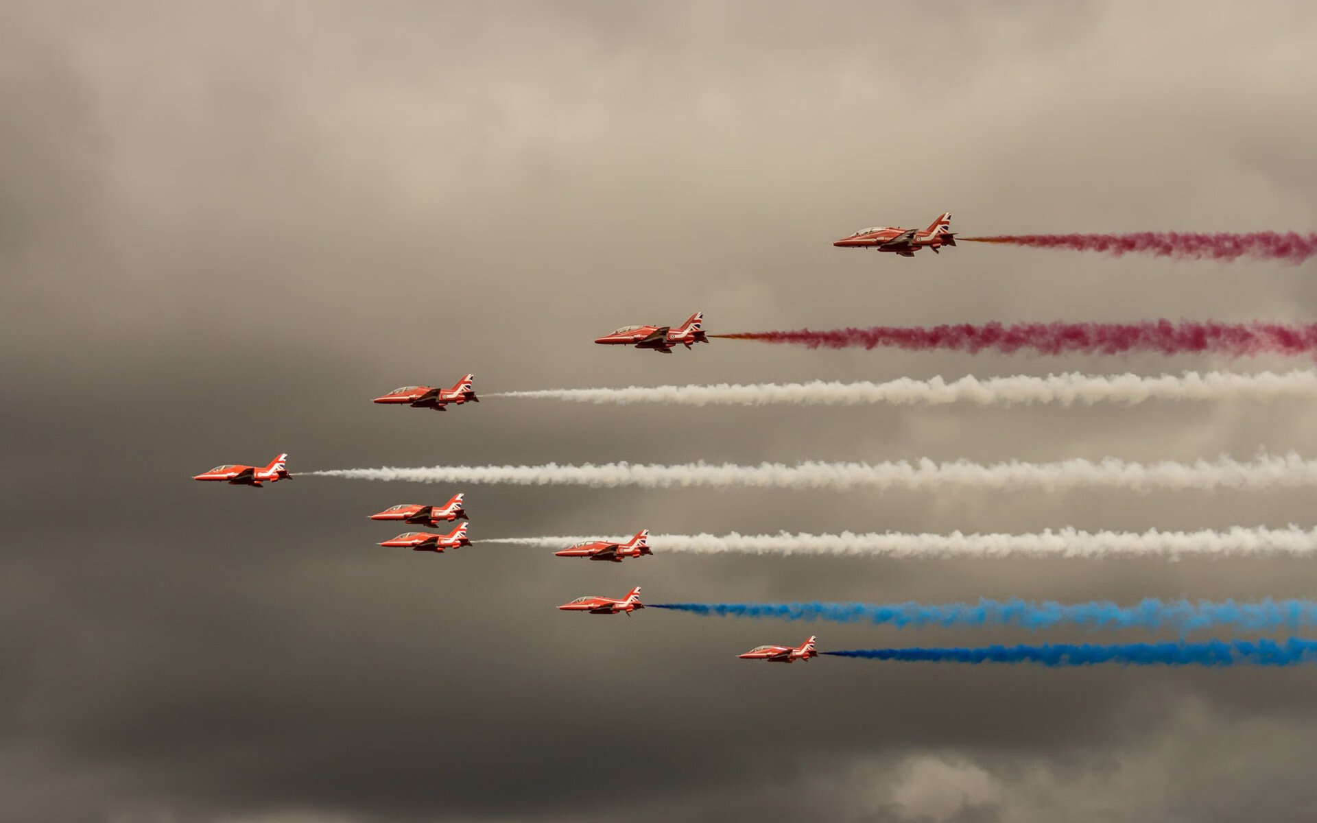 东西双星，戈贝尔的万里长城与老鹰队的东方启示录