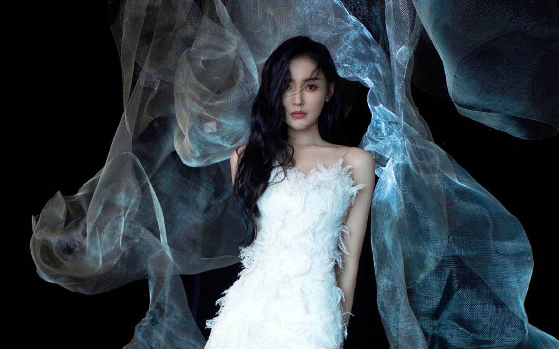 当大帝降临东方赛场，恩比德如何在一场比赛中定义篮球的个体美学