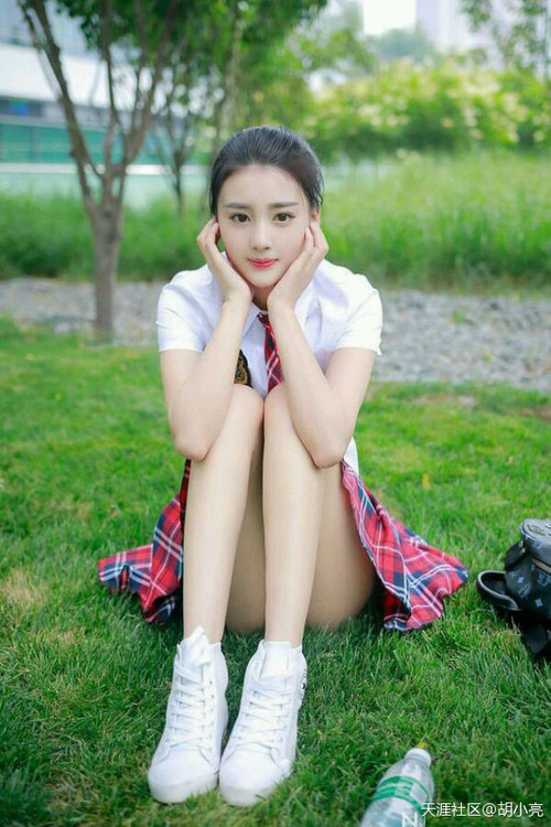 冰冷机器与温暖人心的交响—克莱式独行如何将团队淬炼为利刃