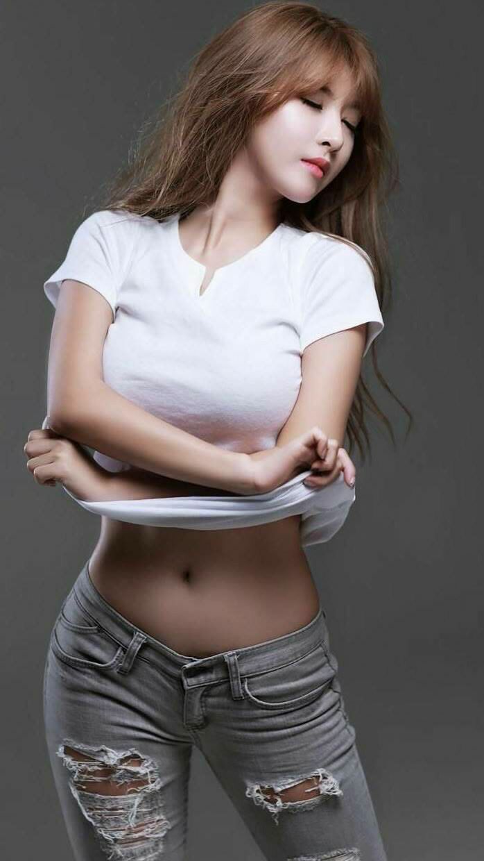 唯一一战，姆巴佩红色风暴下，德国战车碾过非洲雄狮的历史轮回